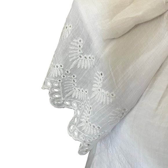 Liv Los Angeles Women's White Gauzy Eyelet Lace Sleeve Top Size Large - Picture 3 of 4